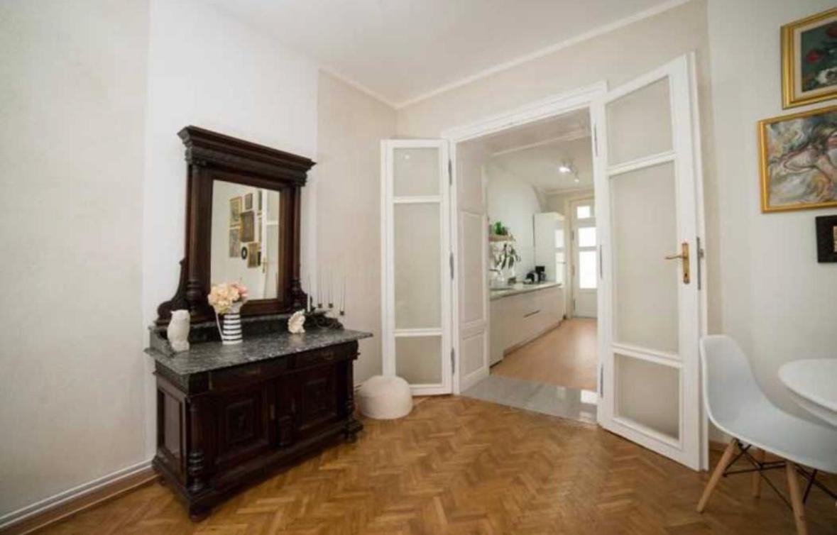 Charming Apartament City Center Timisoara Bagian luar foto
