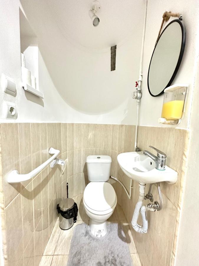 Charming Apartament City Center Timisoara Bagian luar foto